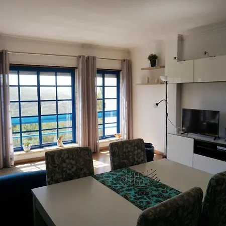 Magoito Sea View *